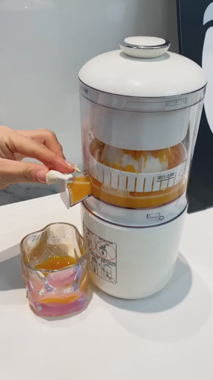 آلة عصير كهربائية